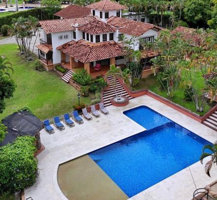 San Jeronimo House | Villa Rosario