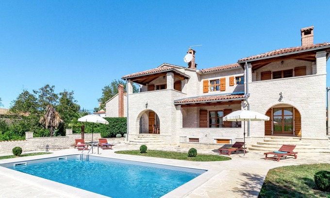 Stifanici Apartment | Villa Sand by Interhome