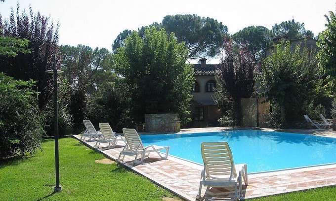 Colle di Val d'Elsa House | Villa Saveria A: A characteristic cottage surrounded by the greenery.