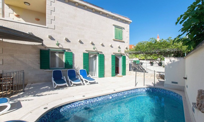 Mirce House | Villa Serena (V1531-K1) - Mirca - island Brac