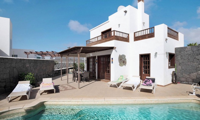 Playa Blanca Villa | Villa Serendipity with Mountain View, Private Heated Pool & Wi-Fi
