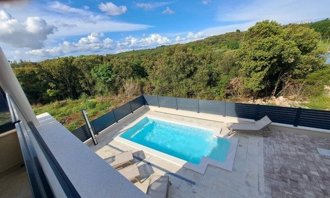 Vinkuran Villa | Villa Serenity