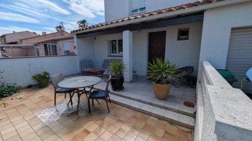 Bompas Villa | villa spacieuse avec terrasses et équipements prémium