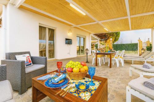 Santa Maria del Focallo House | Villa Sud Sicily