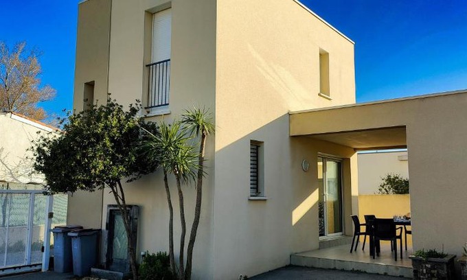 Vias Villa | Villa T3 à 500m de la mer