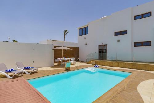 Puerto del Carmen House | Villa Tisalaya