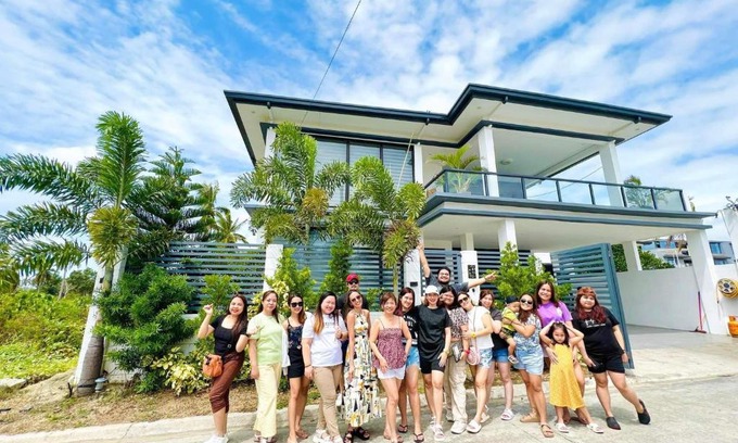 Laiya Villa | Villa Tobias Beach Resort