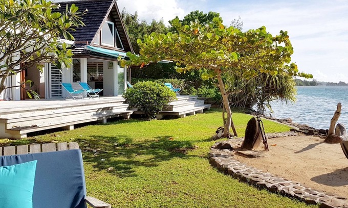 Papeto'ai House | Villa Vaihau - Vacation rental by the sea