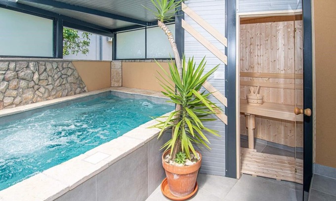 Barbariga Villa | Villa Valencan 1 by Villsy