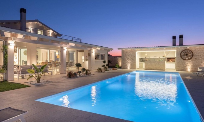 Santa Maria del Focallo Villa | Villa Venere - Luxury Villa with pool