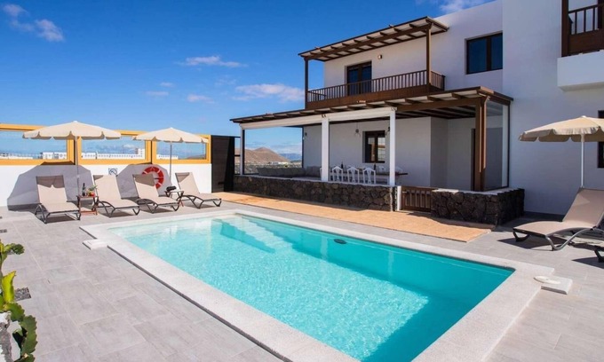 Tinajo House | Villa Verol - La Vegueta Villas