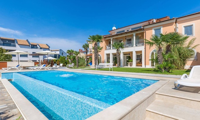 Pomer Apartment | Villa Vizula by Interhome