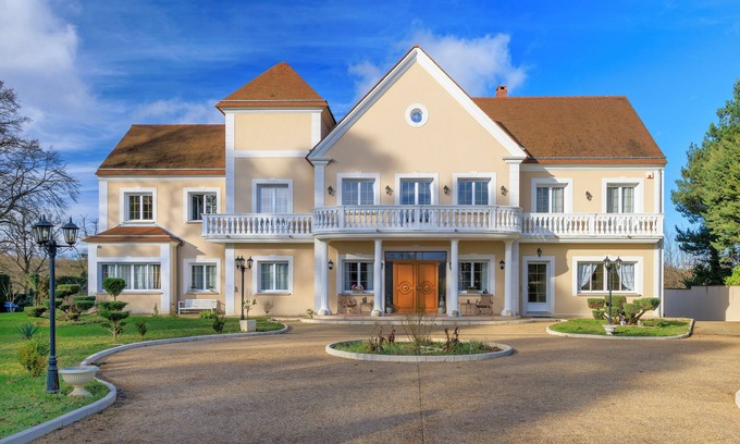 Poigny la Foret Villa | Villa Westwood - Les Demoiselles à Versailles