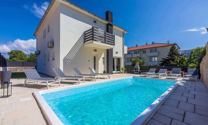 Baska Villa | Villa with a swimming pool 100 meters from the sea