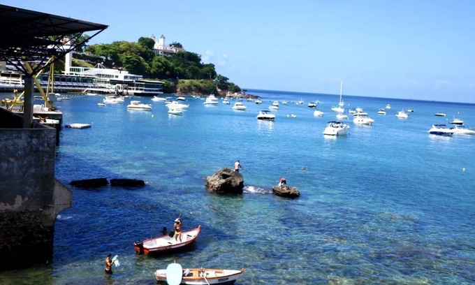 Salvador House | VILLA WITH BEACH ACCESS