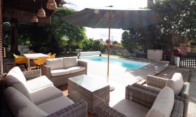 Valsequillo de Gran Canaria Cabin | Villa with garden and private pool, barbecue and outdoor dining area