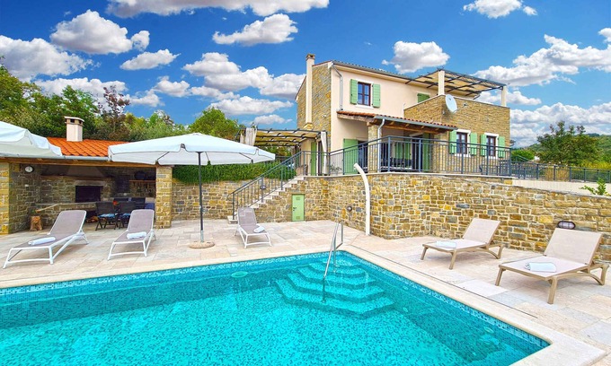 Bartolici Villa | Villa with pool and air conditioning