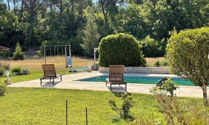 Tourves Villa | Villa with pool in the heart of green Provence