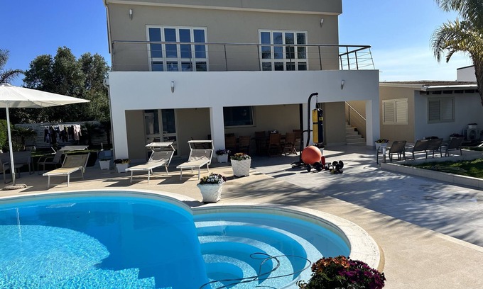 Fanusa Villa | Villa With Pool Near The Sea.Syracuse, Plemmirio, Arenella,Fontane Bianche