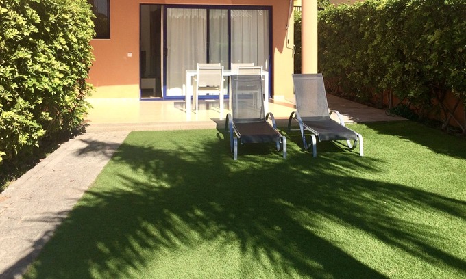 Costa Meloneras House | Villa with private garden, free wifi and air conditioning