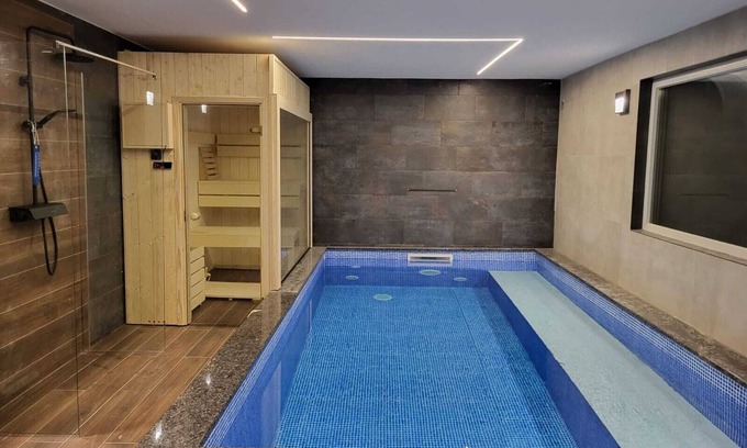 Donji Skrad Villa | Villa with river view with indoor pool and sauna, jacuzzi, fireplace, barbecue