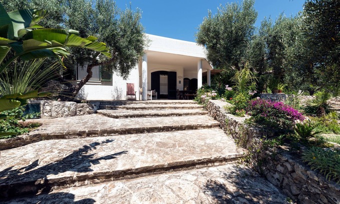 Corsano Villa | Villa with sea view – Villa Azzurra
