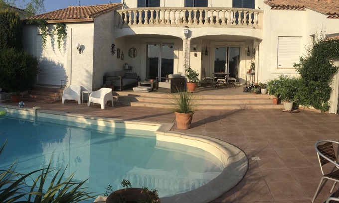 Juvignac Villa | Villa with swimming pool and Mediterranean garden on the Fontcaude golf course