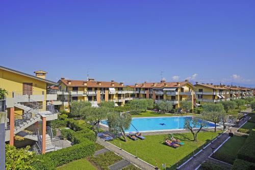Lugana Apartment | Villaggio dei Fiori - Viola - Gardagate