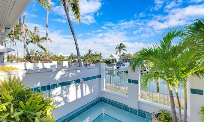 Marathon Hotel | Village at Hawks Cay Villas by KeysCaribbean