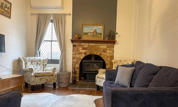 Tenterfield House | Village Comfort | Vintage Style | Fireplace