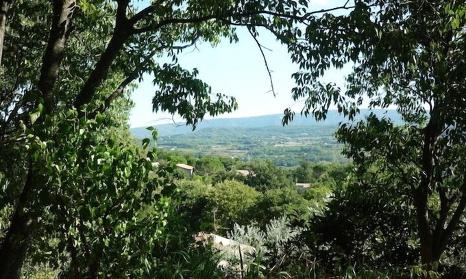 Goult Apartment | Village hideaway with gorgeous view