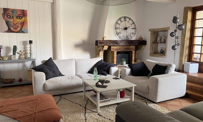 Saint-Nazaire House | Village house at the gateway to Provence, Ardèche, Vaucluse & Gard