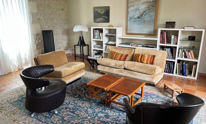 LHoumeau House | Village house at the gateway to the Ile de Ré