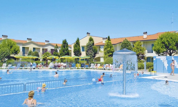 Bibione Lido del Sole House | Villaggio Marco Polo by Interhome