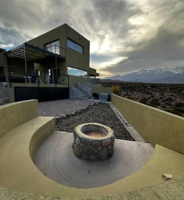 Potrerillos House | Villamagna, casa en Potrerillos