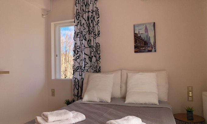 Drimonas Apartment | VillAri Lefkas Suites