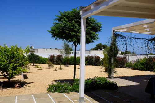 Brucoli House | villarinagisira