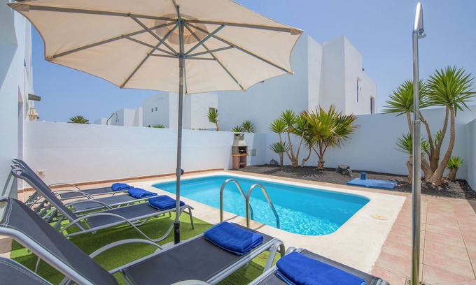 Playa Blanca Apartment | Villas Puerto Rubicon