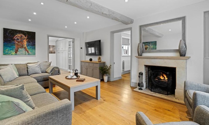 Paxford House | Vine Cottage