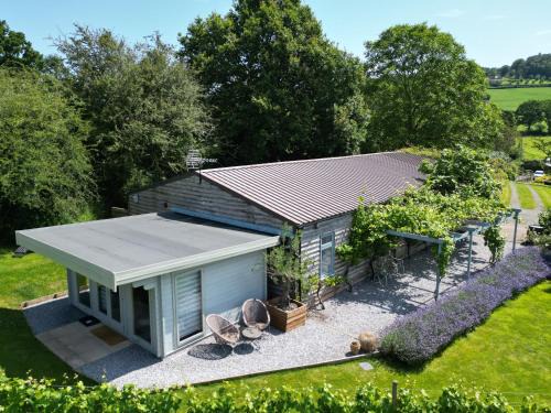 Moreton Apartment | Vineyard lodge in Herefordshire