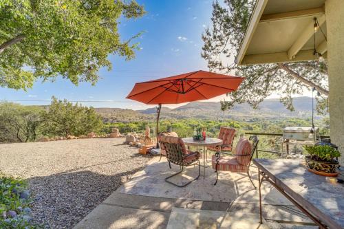 Cornville House | Vineyard Views and Sauna at Cornville Home!