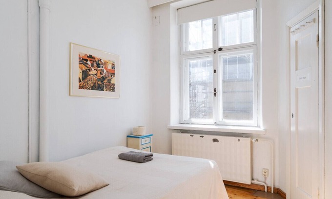 Toolo Apartment | Vintage 1BR Apt in Kamppi with Perfect Location