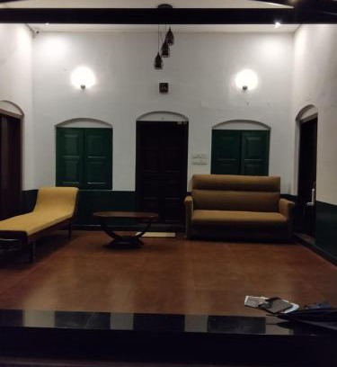 Mananthavady House | Vintage Brown by Ophel Homes