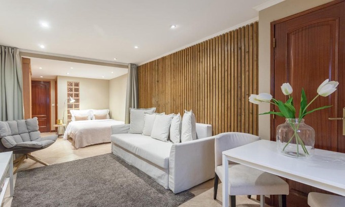 Misericordia Apartment | Vintage House Santa Catarina