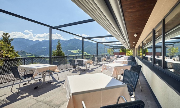 Feldthurns Hotel | Vinumhotel Feldthurnerhof