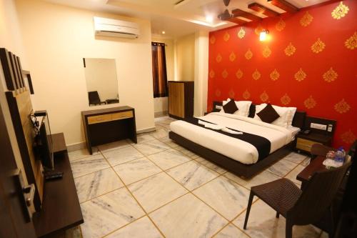 Kausani Hotel | Vipul Estate