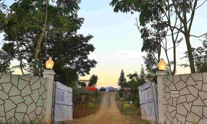 Ninnimamidi Hotel | Vistara Resort