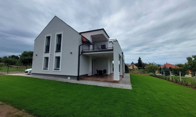 Balatonszarszo House | Vitorlás apartman 2n