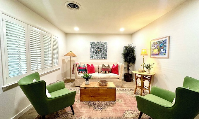 Lubbock House | Viva The Matador! Newly Renovated and Charming 4 Bedroom/2 Bathroom House