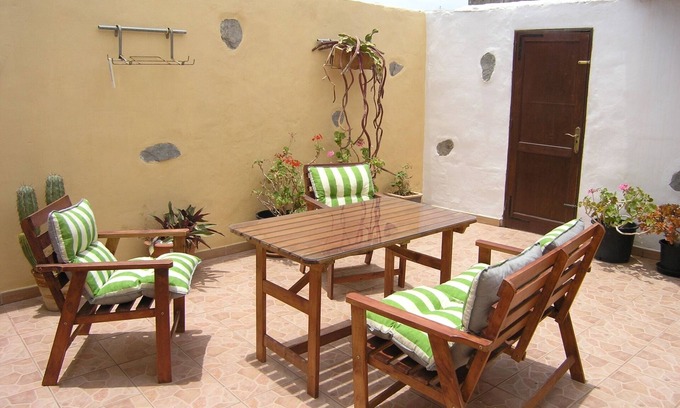 Aguimes Apartment | Vivelorural Casa Saulo 3, cozy stay in Agüimes